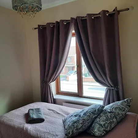 Apartment Modern Town House *